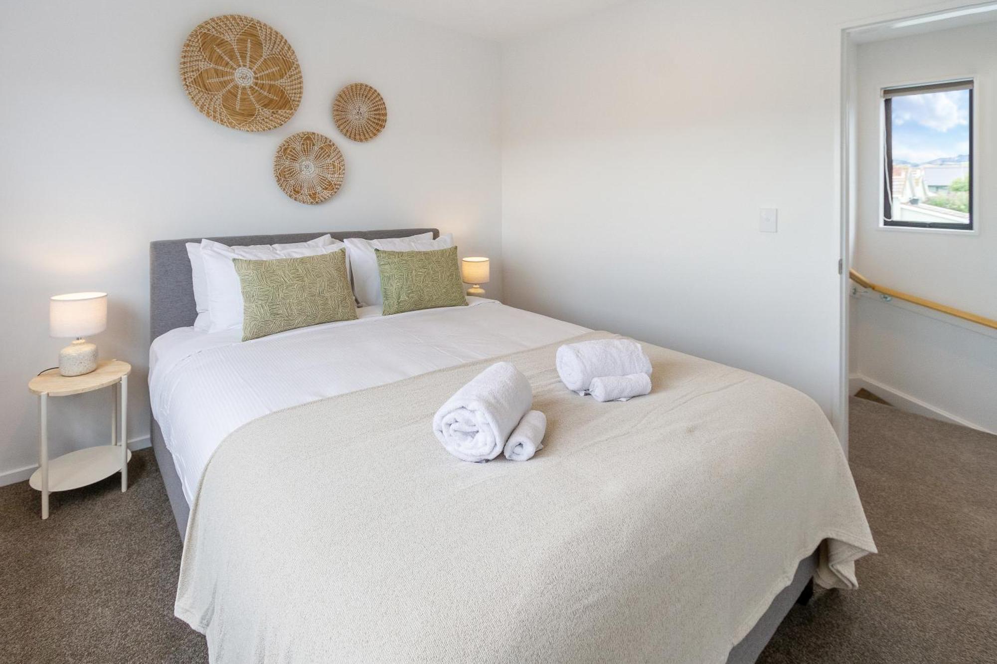 2Br Townhouse: Cosy, Close To City, Car Park Christchurch Exterior photo